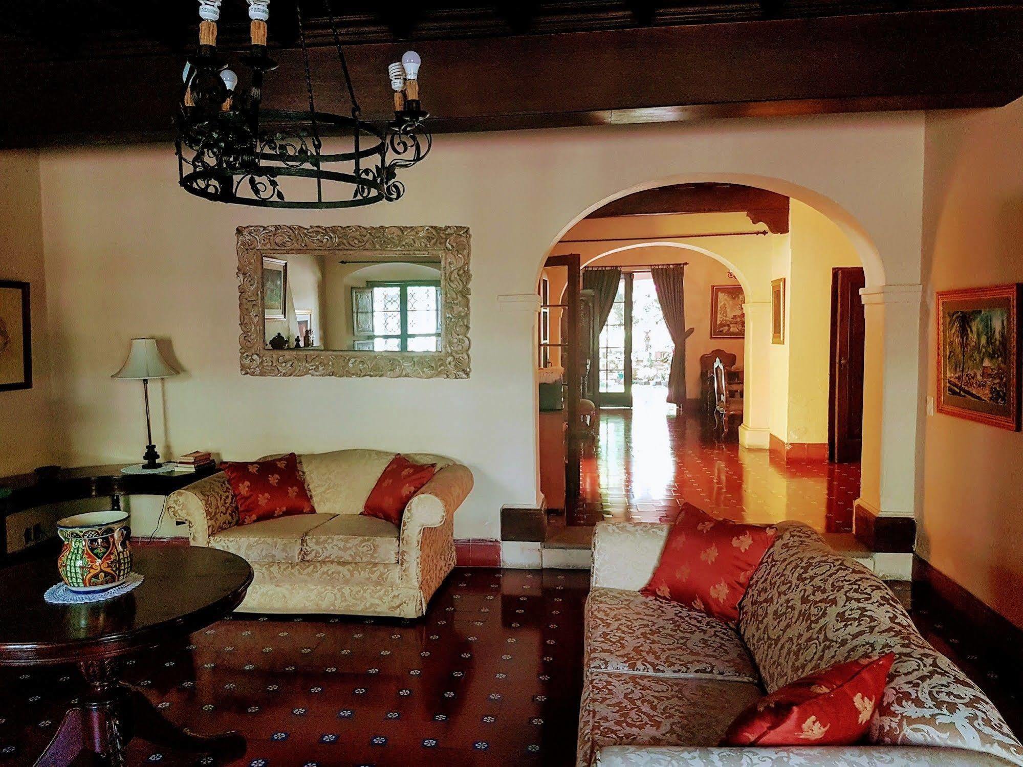 Casa Carmel Bed & Breakfast Guatemala City Exterior foto